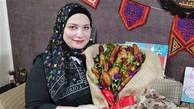 أغرب هدية لست الحبايب بالغردقة.. بوكيه حمام وممبار| صور وفيديو