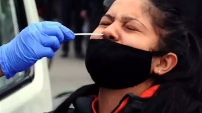 إيطاليا تحث الاتحاد الأوروبي على اختبار الوافدين الصينين لفيروس كورونا