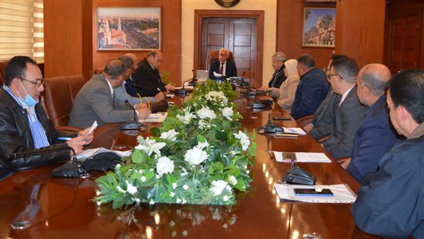 محافظ بورسعيد 