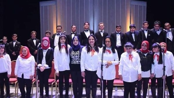 حفل فني لطلبة وطالبات