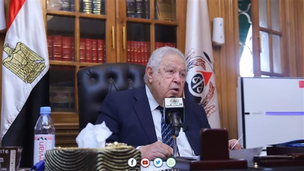 نقيب المحامين رجائي