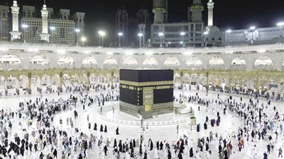 هل يجوز قيام المرأة الحامل بعمل عمرة؟.. الإفتاء توضح