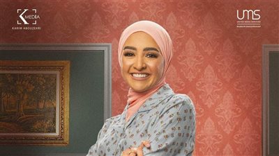 بعد مشاركتها في مكتوب عليا.. هلا رشدي تكشف تفاصيل أول لقاء جمعها بـ أكرم حسني