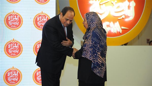 تكريم الأمهات المثاليات