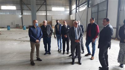 محافظ بورسعيد يستقبل وفد مستثمرين من الصين لبحث سبل التعاون في المجال الصناعي| صور