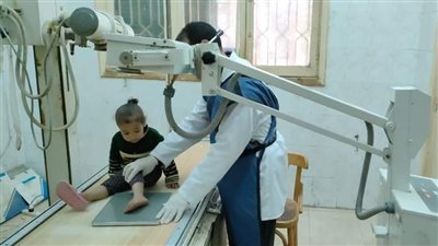 صحة المنيا تقدم الخدمات الطبية والعلاجية لـ 1949 حالة بقرية صندفا