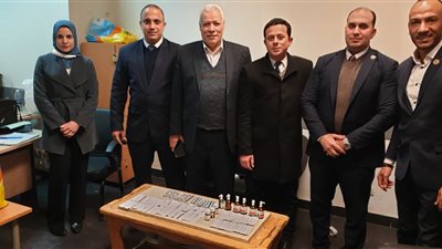 مطار القاهرة يحبط محاولة راكب فرنسي تهريب أقراص مخدرة 