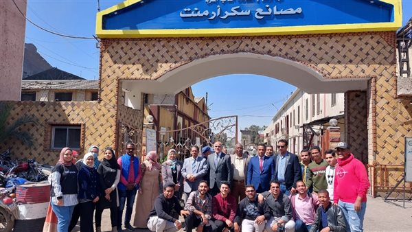 جانب من الزيارة 