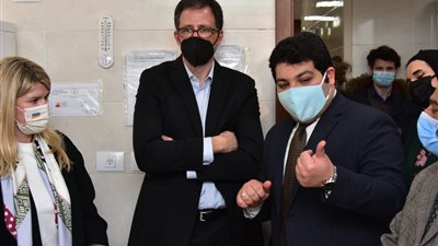 الرعاية الصحية: وفد البنك الدولي يزور منشآت الهيئة بالأقصر للوقوف على نجاح منظومة التأمين الشامل