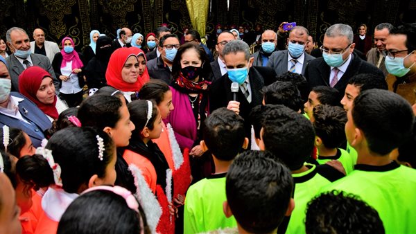 محافظ الغربية يشهد