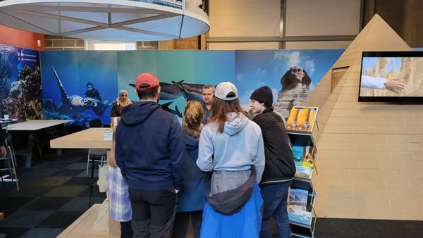  السياحة تشارك في