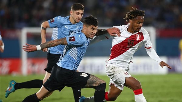 صراع على الكرة وحجز