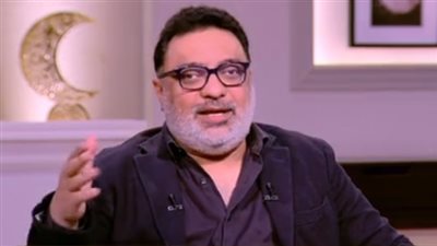 اليوم.. نظر جلسة دعوى ضد السيناريست عبد الرحيم كمال بسبب مسلسل قهوة المحطة