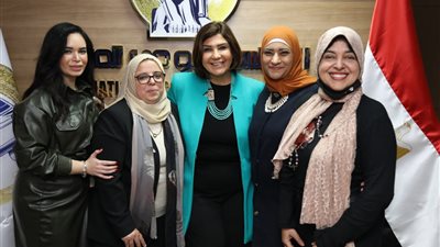 القومي للمرأة يكرم الفائزين المشاركين في مبادرة شباب مصر يغير الصورة 