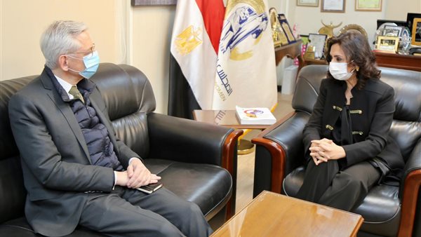  مايا مرسي تستقبل