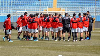 مدرب منتخب أمريكا السابق مرشح للانضمام للجهاز الفني لمنتخب مصر 