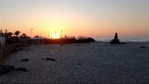 لحظات الغروب بالعريش