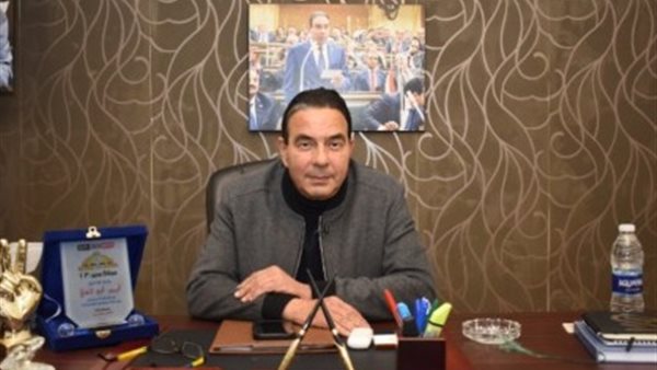 أيمن أبو العلا وكيل