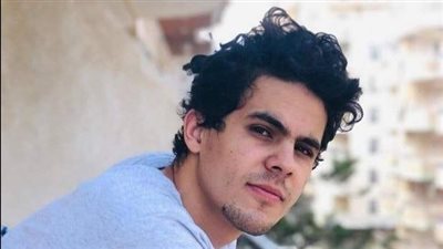 القاتل سكب البنزين عليه مرتين.. والد ضحية غدر جيرانه: ابني حافظ القران وكان بارا بوالديه