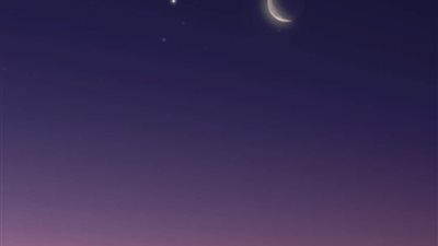 الليلة.. القمر يقترن بـ 3 كواكب في ظاهرة لن تتكرر إلا بعد 18 عامًا 
