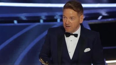 جوائز الأوسكار 2022.. كينيث برانا يفوز بـ أوسكار أفضل سيناريو أصلي عن Belfast