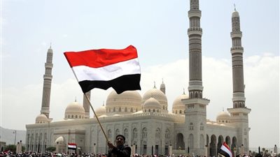 صحفي يمني: رفض مشاركة الحوثي بمؤتمر الرياض يؤكد إرهابها وضرورة إخضاعها عسكريا