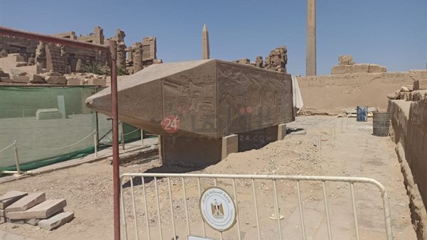 أعمال رفع مسلة حتشبسوت