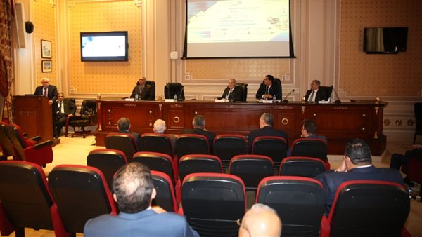 محافظ بورسعيد 