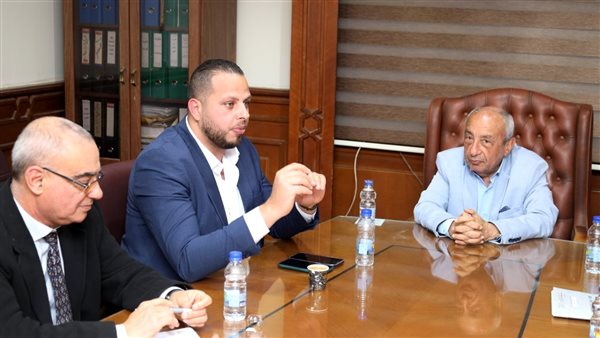 اجتماع نقيب المهندسين