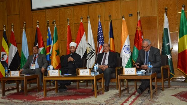 الدكتور أسامة الأزهري