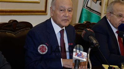 “أبو الغيط” يكشف تفاصيل لقائه بوزير الخارجية السوري في نيويورك