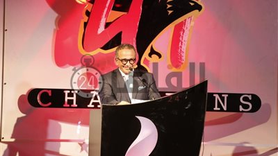 عمرو الجنايني يعنف عضو اتحاد الكرة بعد تسريب استقالة محمد فضل