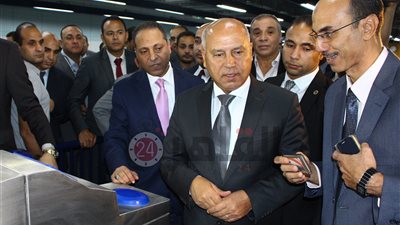 كامل الوزير: 17 مليار جنيه تكلفة تحديث وتطوير كهربة الإشارات بالسكة الحديد