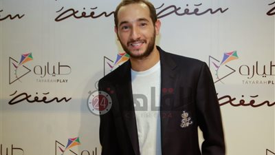 بعد نجاح سقفة.. أحمد الروبي يحضر أغنية جديدة لختام 2019 (فيديو)