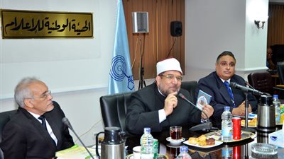 وزير الأوقاف: إذاعات القرآن الكريم دورها عظيم في خدمة كتاب الله ومواجهة التطرف