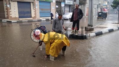 بسبب الأمطار.. محافظ البحيرة يقرر تعطيل العمل بالمدارس والمعاهد الأزهرية