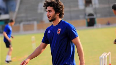 فايلر يؤازر محمد محمود قبل السفر إلى ألمانيا