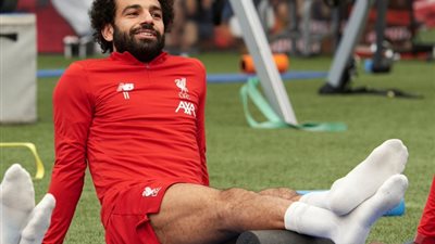 سكاي سبورتس: محمد صلاح شارك في جزء من مران ليفربول اليوم (صورة)