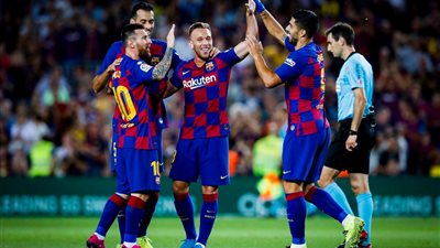 التشكيل الرسمي| ميسي يقود برشلونة في مواجهة بلد الوليد