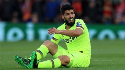 رسميًا.. برشلونة يعلن إصابة لويس سواريز