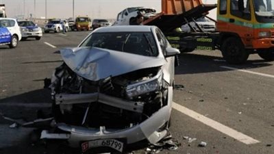 إصابة 5 أشخاص من أسرة واحدة في حادث تصادم سيارة و”توك توك” بالغربية