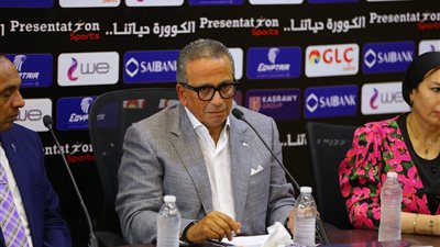 عمرو الجنايني يعلن موعد تطبيق الـ”فار” في الدوري الممتاز