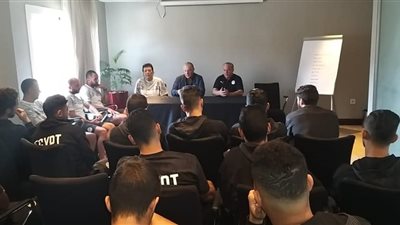 أبوريدة يزور معسكر المنتخب الأوليمبي قبل انطلاق بطولة كأس الأمم الإفريقية