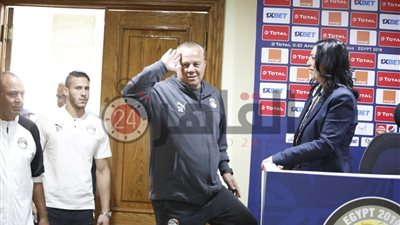 شوقي غريب: المنتخب الأولمبي يتم إعداده لكأس العالم 2022
