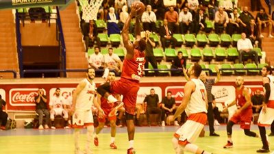 اتحاد السلة يوقع عقوبات على الأهلي والزمالك بسبب شغب مباراة كأس مصر