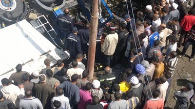 خروج بعض الطلاب من المستشفيات.. ننشر أسماء 37 طالبًا مصابًا في حادث أتوبيس سفاجا اليوم (مستند)