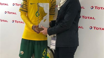 “كاموهيلو ماهالاتي” أفضل لاعب في مباراة جنوب إفريقيا وزامبيا