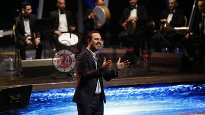كما انفرد “القاهرة 24”.. وائل جسار يبدأ حفله في دار الأوبرا بأغنية “بحبك يا مصر”