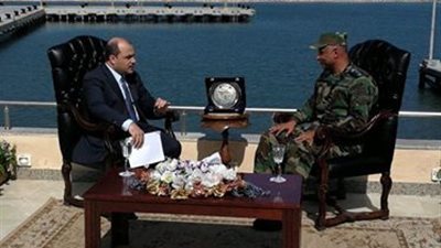 قائد لواء الوحدات الخاصة البحرية فى أول حوار مع محمد الباز فى 90 دقيقة.. الليلة