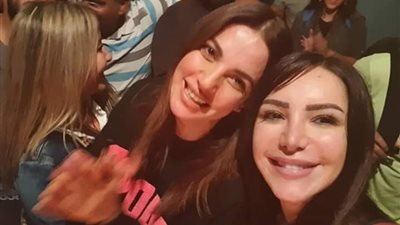 النجمة درة تحتفل بإنتهاء تصوير “بلا دليل” (صور)